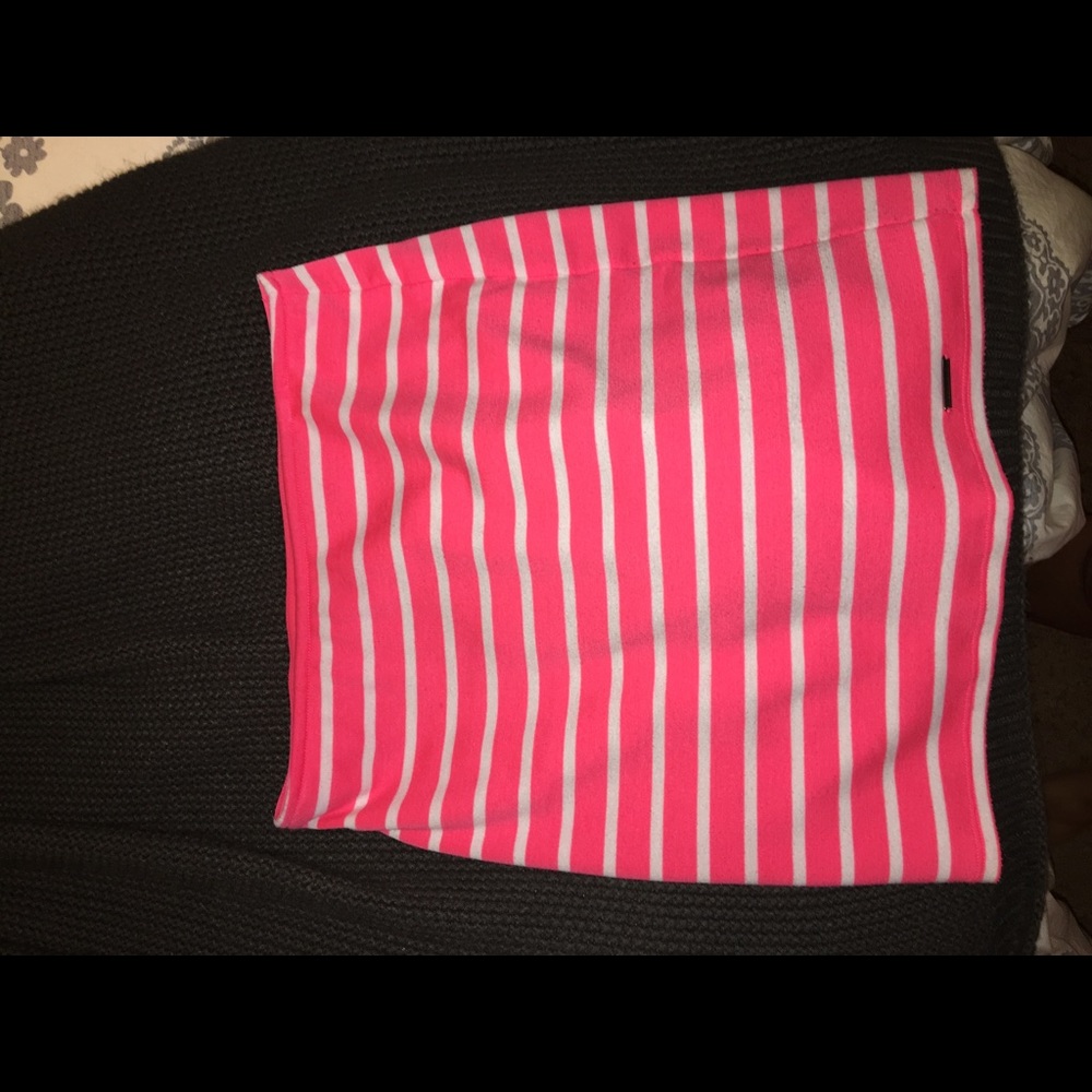 Striped bodycon skirt